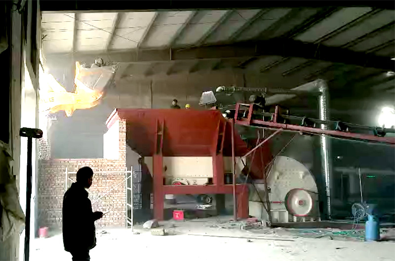 錘式粉碎機(jī) 錘式粉碎機(jī)